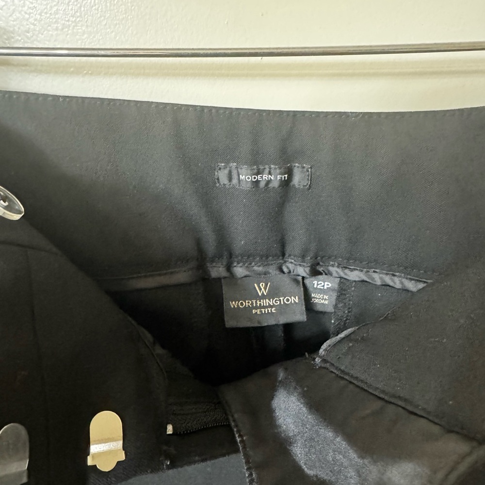 Worthington Black Modern pants